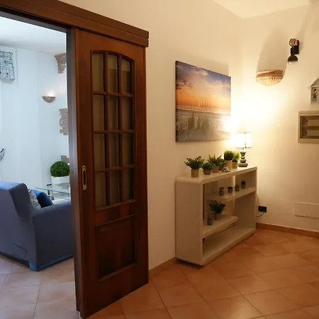Apartment La Casa Di Flo *